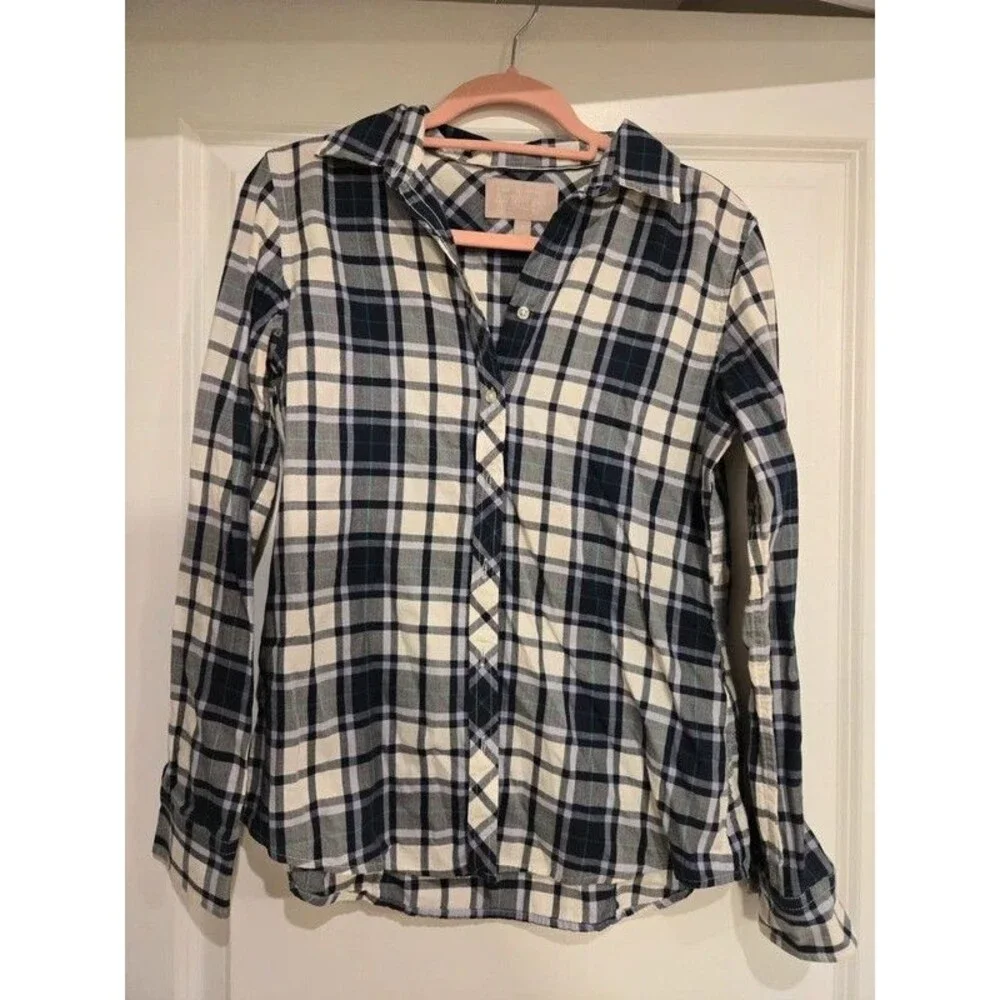 Banana Republic plaid button down-size small